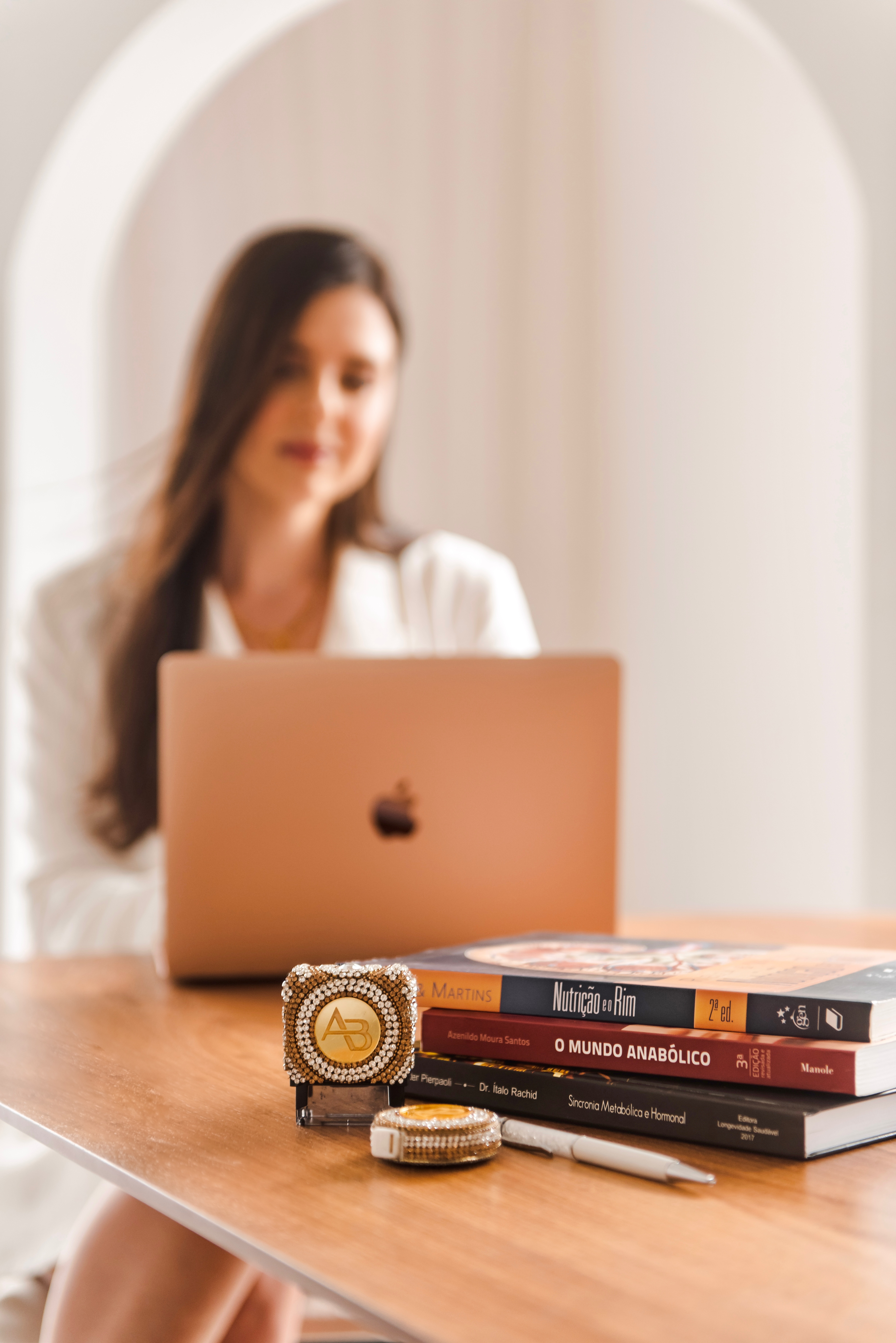 Dra. Adriana Borel - Médica Nutróloga e Nefrologista